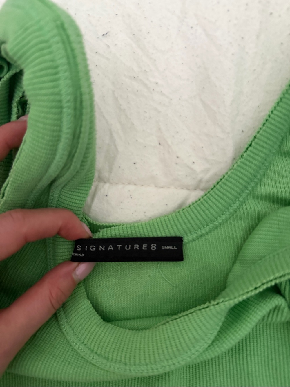 Signature8 Green Ribbed Crop Tank Top - Picture 3 of 3